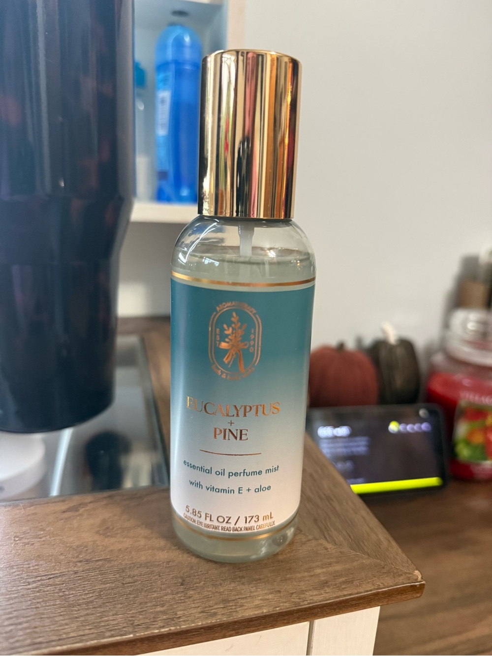 Bath & Body Works Eucalyptus + Pine Mist - Teal & Gold